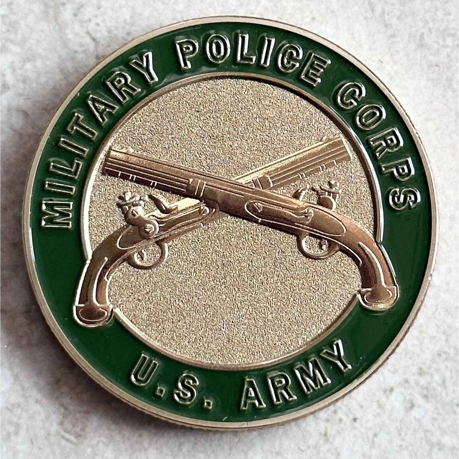 NEW U.S. Army Military Police Corps Challenge Coin With Case . USA seller !