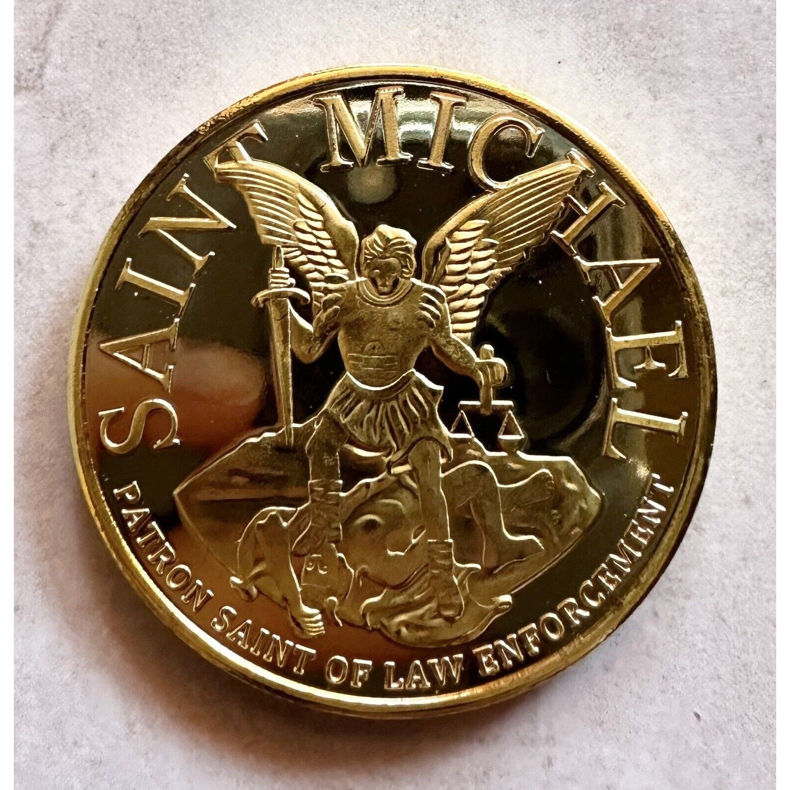 BOSTON POLICE DEPARTMENT CHALLENGE COIN With Case